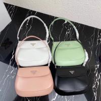 主营各种1:1高品质大牌服饰、鞋